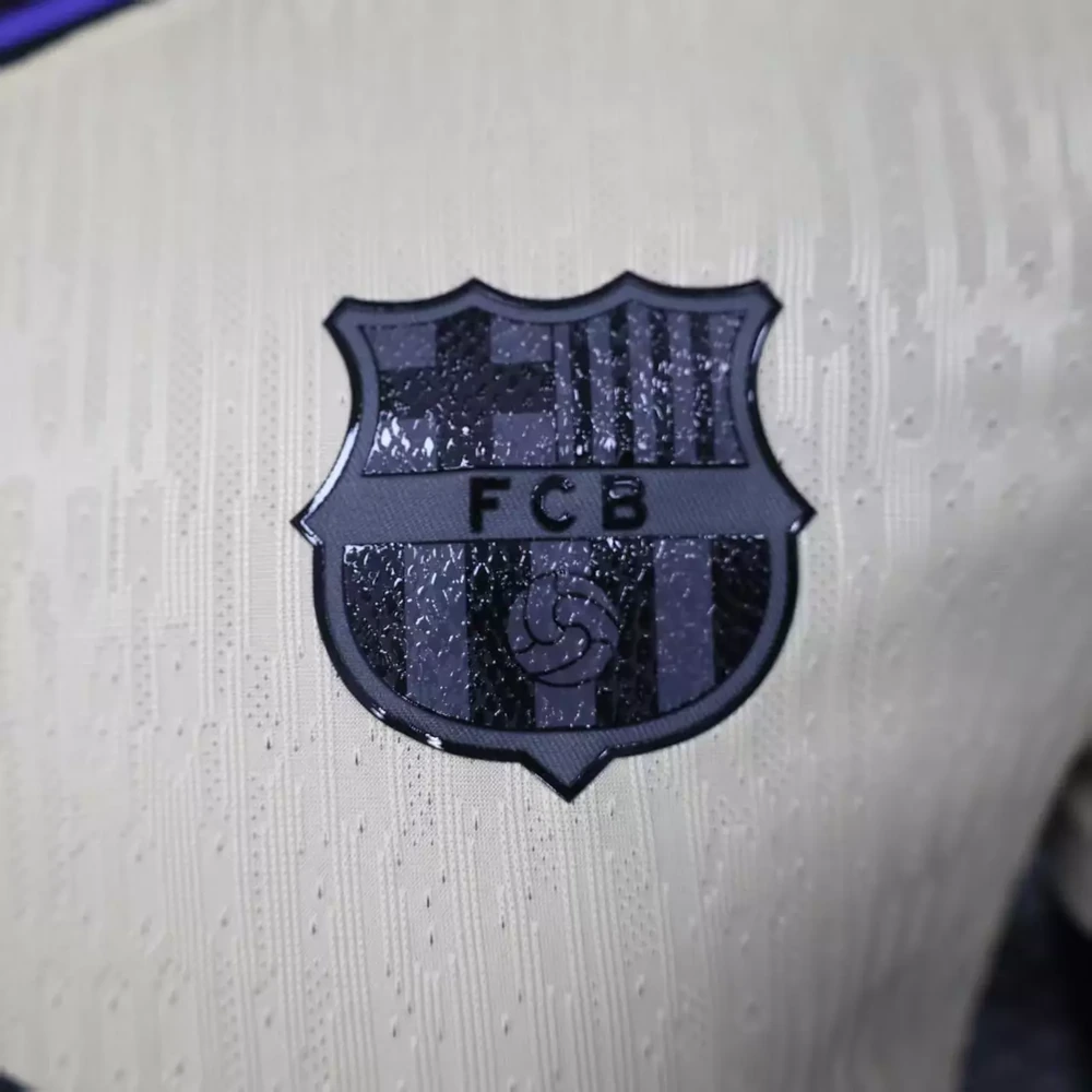 FC Barcelona 2025/26 2ª Equipación - Versión Jugador vista 3