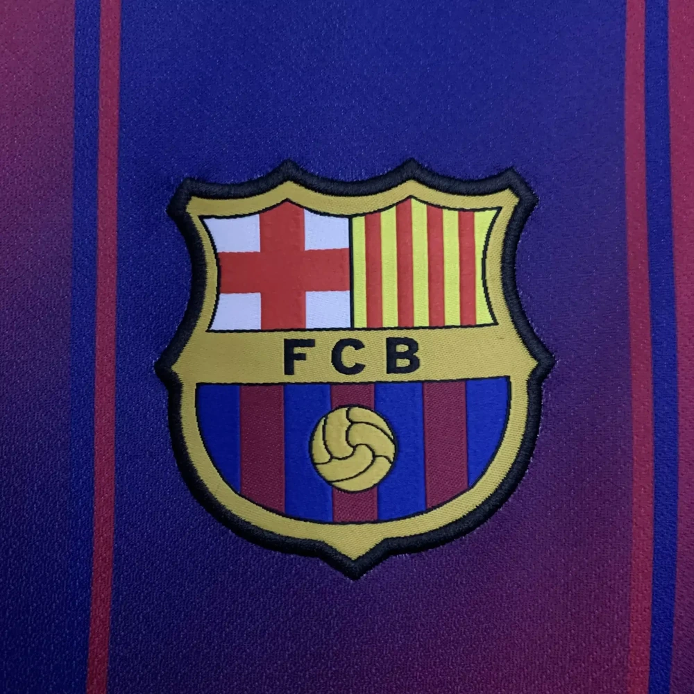 FC Barcelona 2025/26 Edición Olivia Rodrigo - Versión Fan vista 3