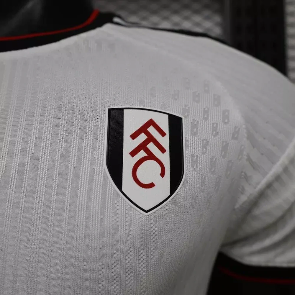 Fulham FC 2026/27 1ª Equipación - Versión Jugador vista 4