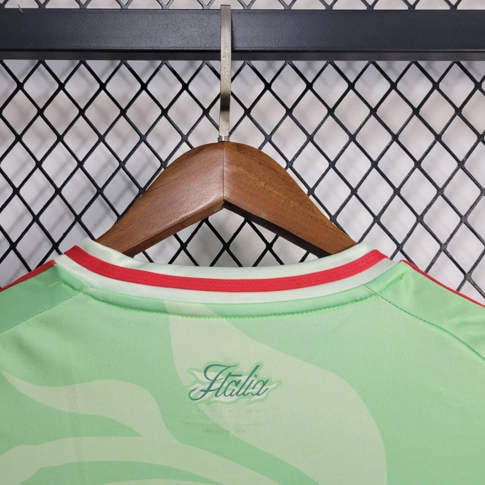 Selección de Italia 2025/26 2ª Equipación - Versión Mujer vista 4