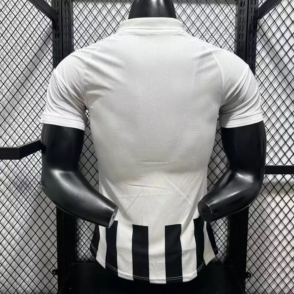 Juventus 2026/27 1ª Equipación - Versión Jugador Dorsal