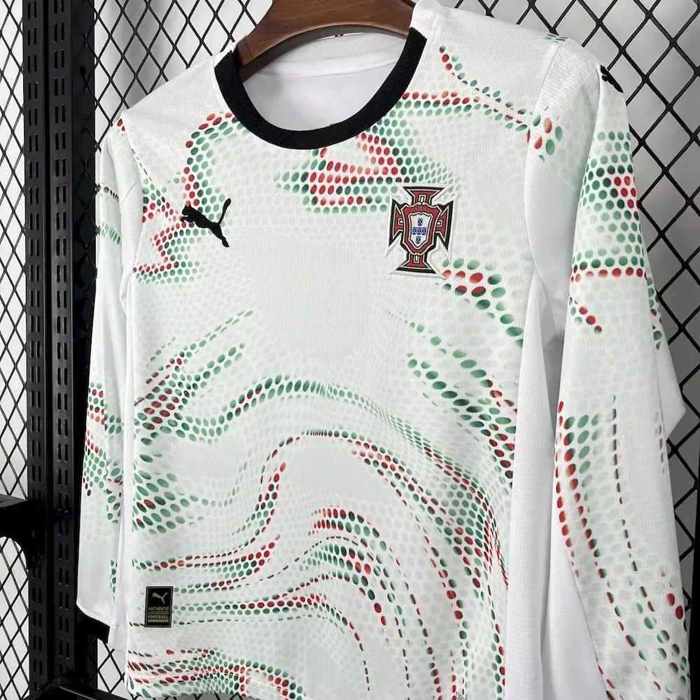 Selección de Portugal 2025/26 2ª Equipación - Kit Niño Manga Larga vista 3