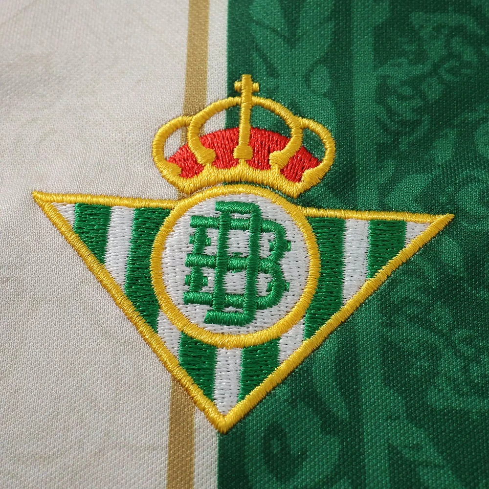 Real Betis 2026/27 Edición Retro - Versión Fan vista 4