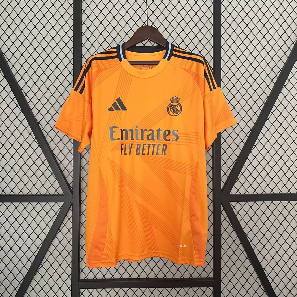 Real Madrid 2024/25 2ª Equipación - Versión Fan