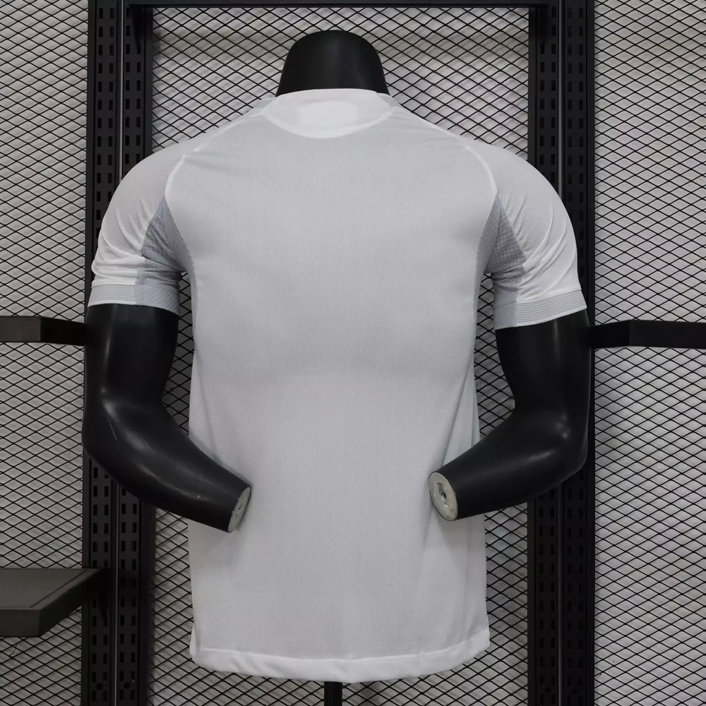 Real Madrid 2025/26 1ª Equipación - Versión Jugador Dorsal