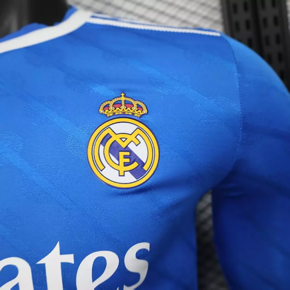 Real Madrid 2025/26 3ª Equipación - Versión Jugador Manga Larga vista 3