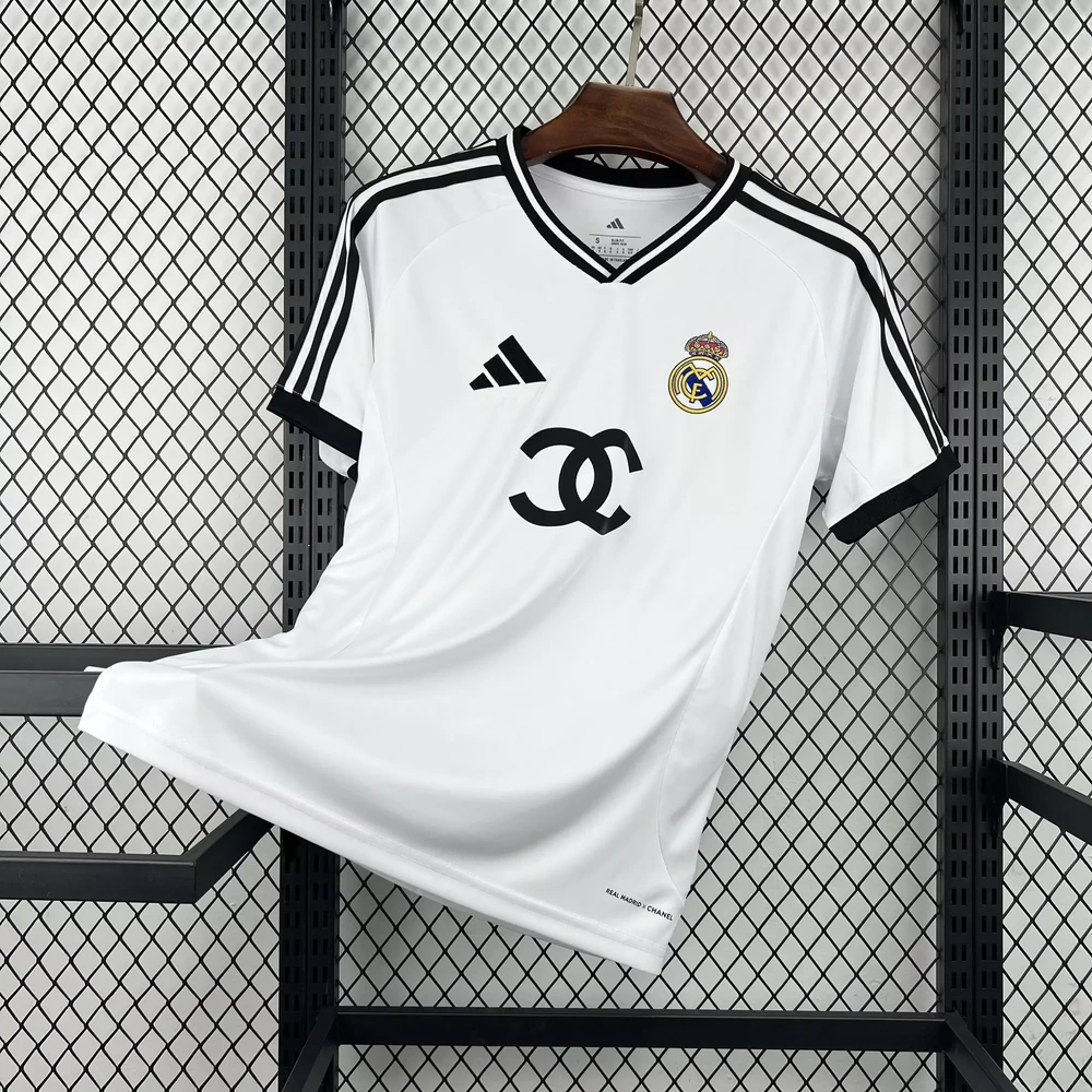 Real Madrid 2026/27 Edición Chanel - Versión Fan