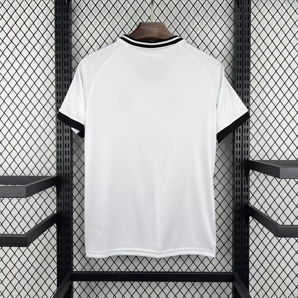 Real Madrid 2026/27 Edición Chanel - Versión Fan Dorsal