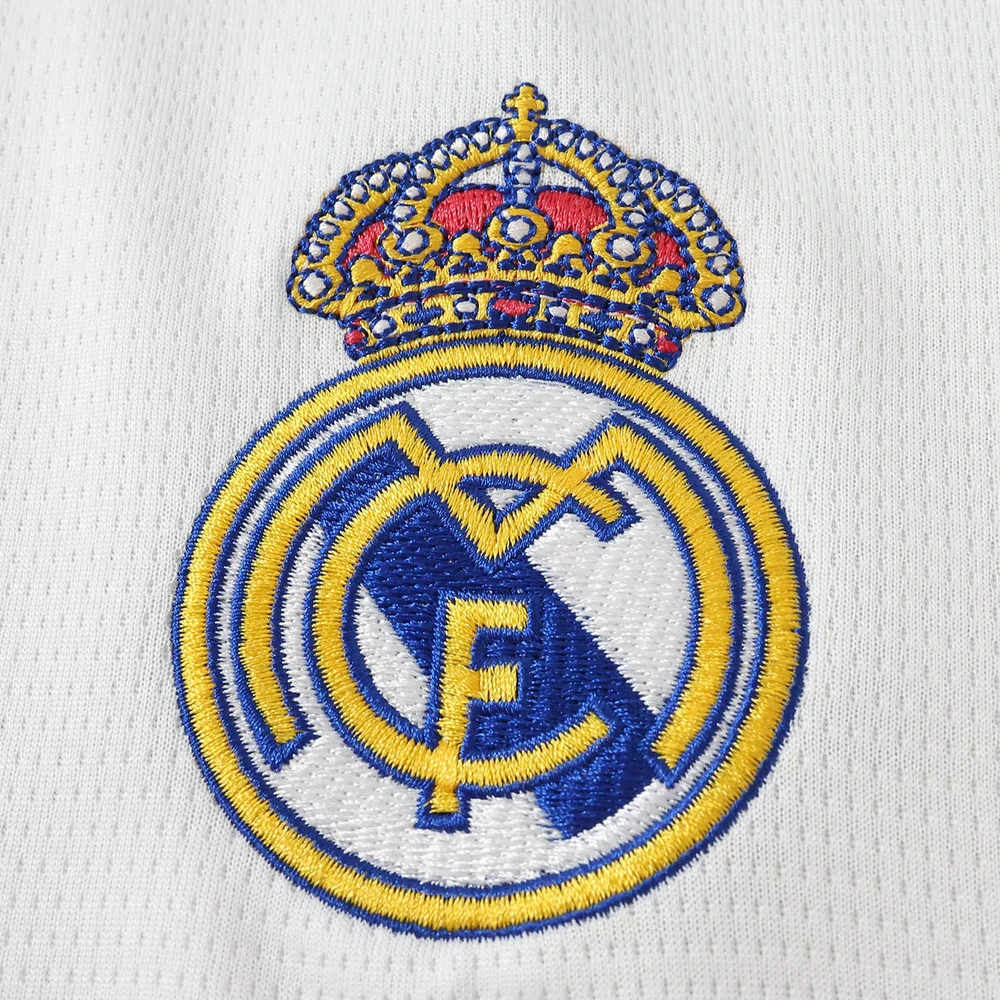 Real Madrid 2026/27 1ª Equipación (Blanca) - Versión Fan vista 4