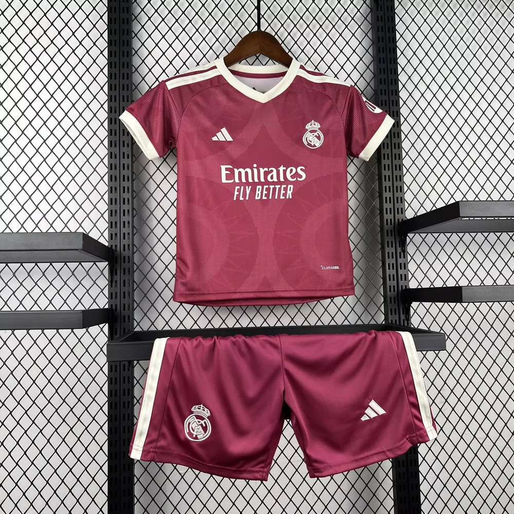 Real Madrid 2026/27 3ª Equipación - Kit Niño vista 3